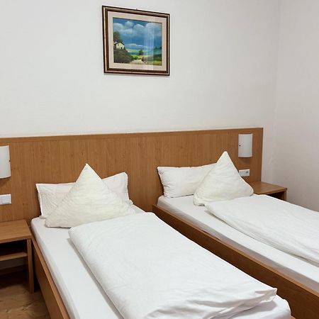 Hotel Restaurant Schwert Kehl Екстер'єр фото