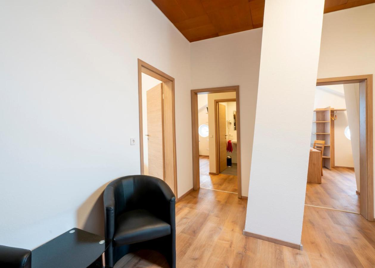 Hotel Restaurant Schwert Kehl Екстер'єр фото