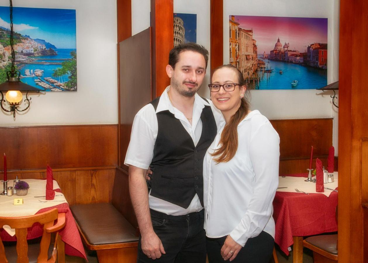 Hotel Restaurant Schwert Kehl Екстер'єр фото